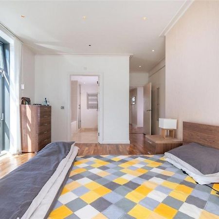 Penthouse Canary Wharf - Free Wifi ロンドン エクステリア 写真